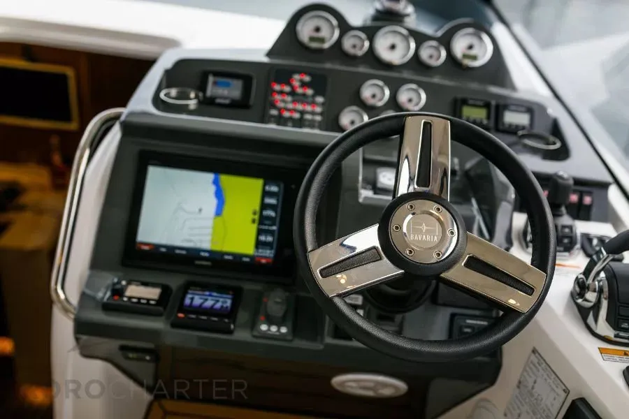 Oreo, a Bavaria S45 Coupe motor yacht at Punat, Croatia
