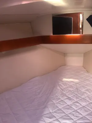Cabin on Alibi, a Beneteau Oceanis 31 sailboat at Poole, United Kingdom