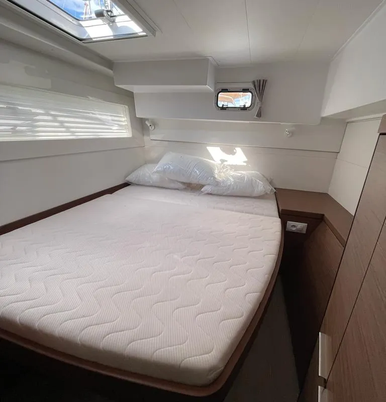 Cabin on Fratelli, a Lagoon 40 catamaran at Volos Municipality, Greece