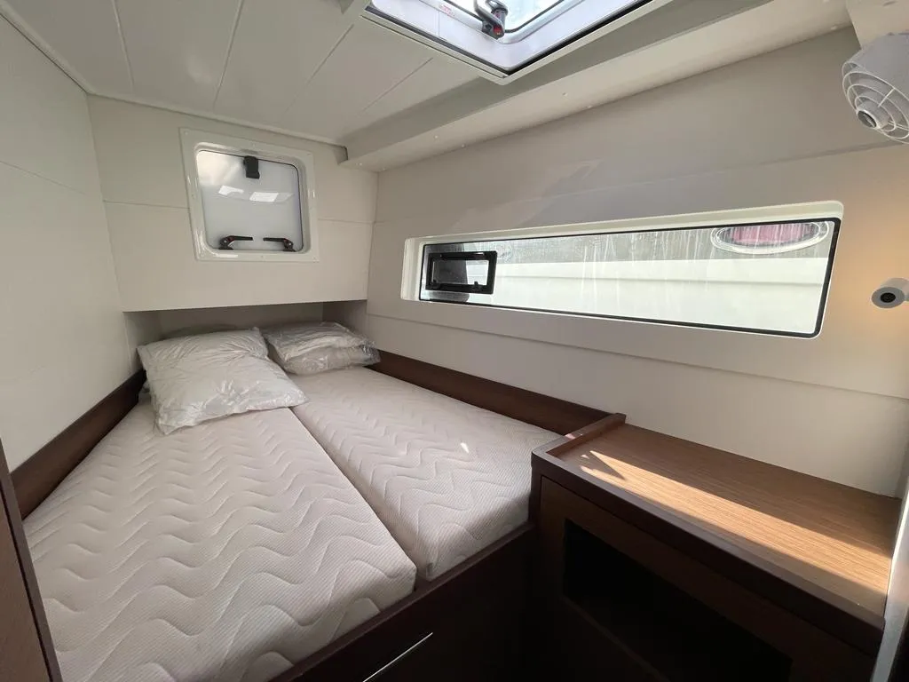 Cabin on Fratelli, a Lagoon 40 catamaran at Volos Municipality, Greece