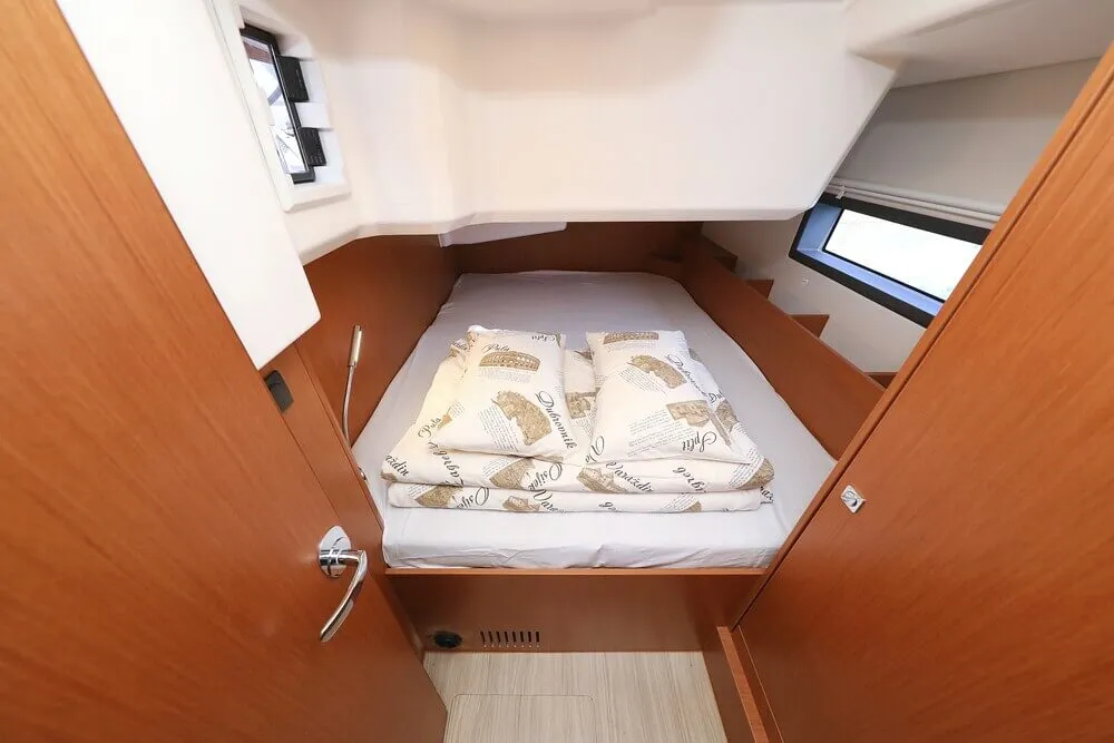 Cabin on Blue Note, a Bavaria C38 sailboat at Biograd na Moru, Croatia