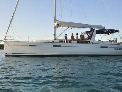 Exterior view of JN, a Beneteau Oceanis 45 sailboat at U Pàize, Italy
