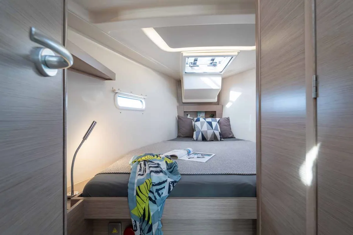 Cabin on Daydream, a Hanse 388 sailboat at Grad Šibenik, Croatia