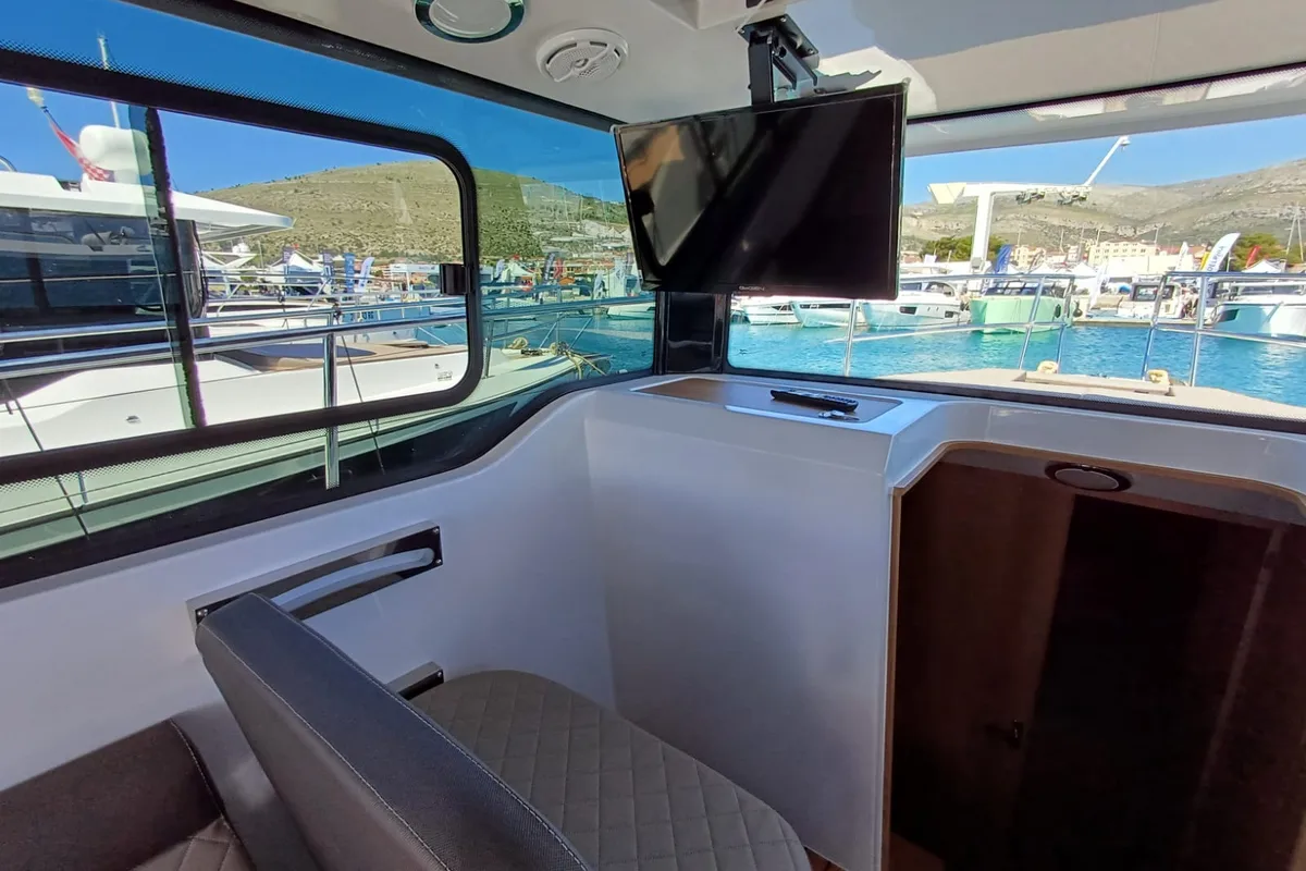 Salon of Šolta, a Nikhen Aquasun 34 Sedan LP motor yacht at Seget Donji, Croatia
