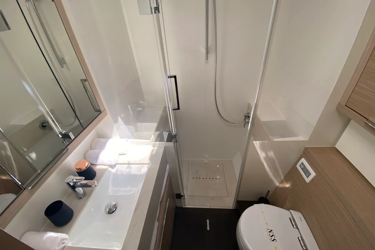 Head on The Moon (MAR), a Lagoon 55 catamaran at Alameda, United States