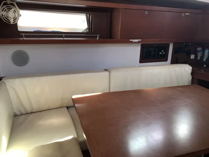 Salon of Alboran XXXIV Nini (Radazul), a Beneteau Oceanis 45 sailboat at El Rosario, Spain