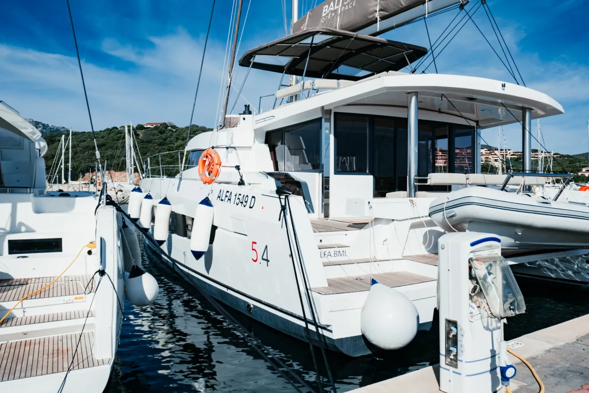 Exterior view of Alfa.bm2, a Bali 5.4 catamaran at Tonnarella, Italy