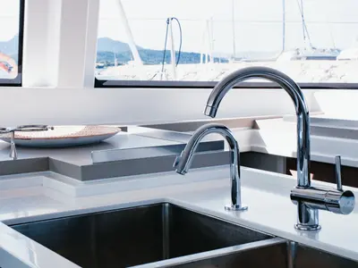 Galley of Alfa.bm2, a Bali 5.4 catamaran at Tonnarella, Italy
