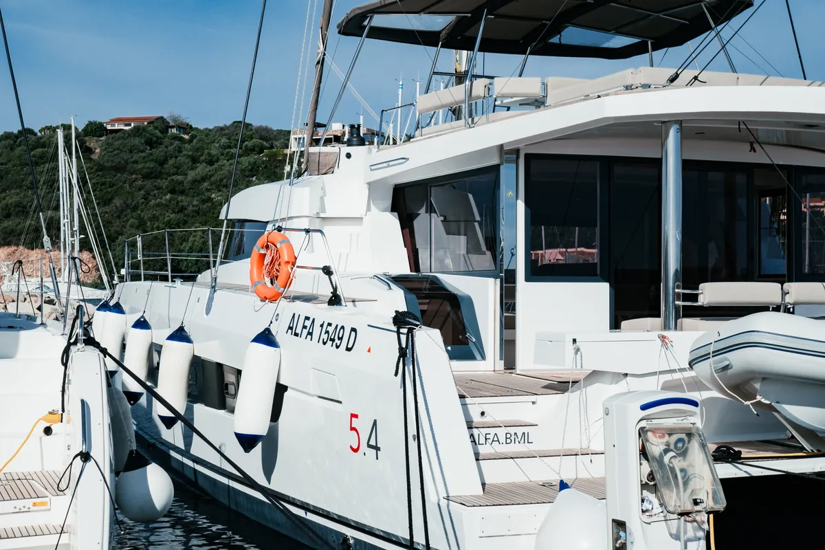 Exterior view of Alfa.bm2, a Bali 5.4 catamaran at Tonnarella, Italy