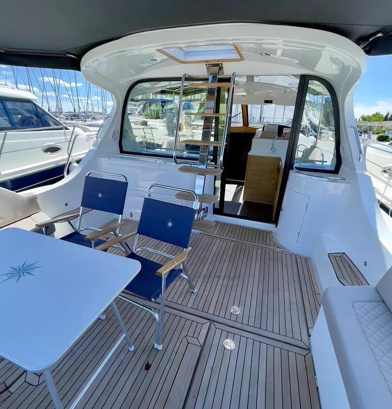 Deck of Baby Blue, a SAS - Vektor Adriana 44 FLY motor yacht at Općina Sukošan, Croatia