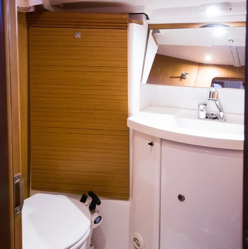 Head on Juna, a Jeanneau Sun Odyssey 39i sailboat at Gdańsk, Poland