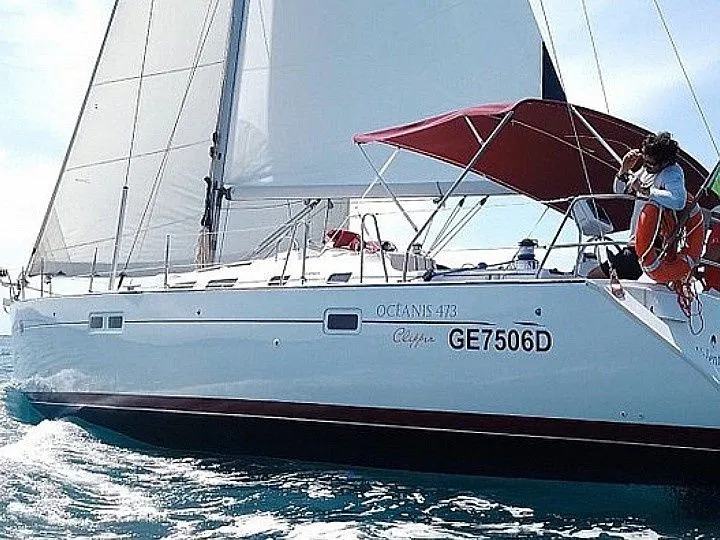 Exterior view of Valentina, a Beneteau Oceanis 473 sailboat at Orbetello, Italy