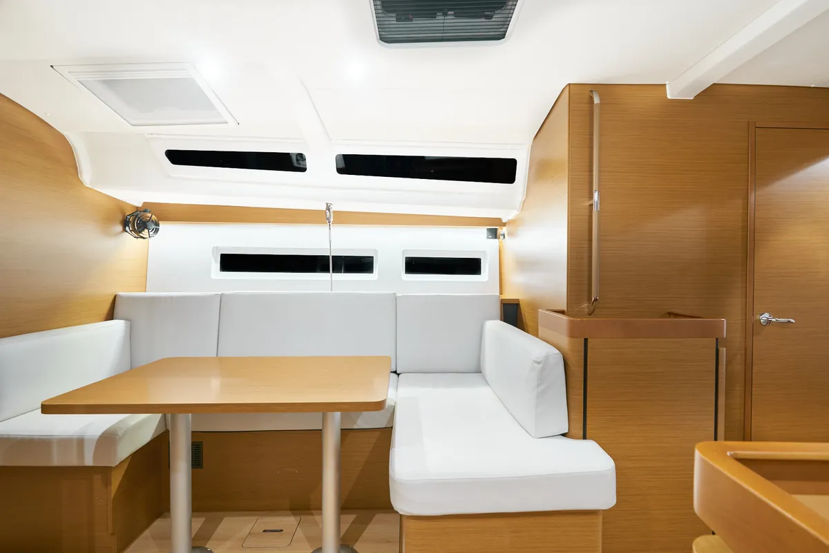 Salon of Nymeria, a Jeanneau Sun Odyssey 440 sailboat at Athens, Greece