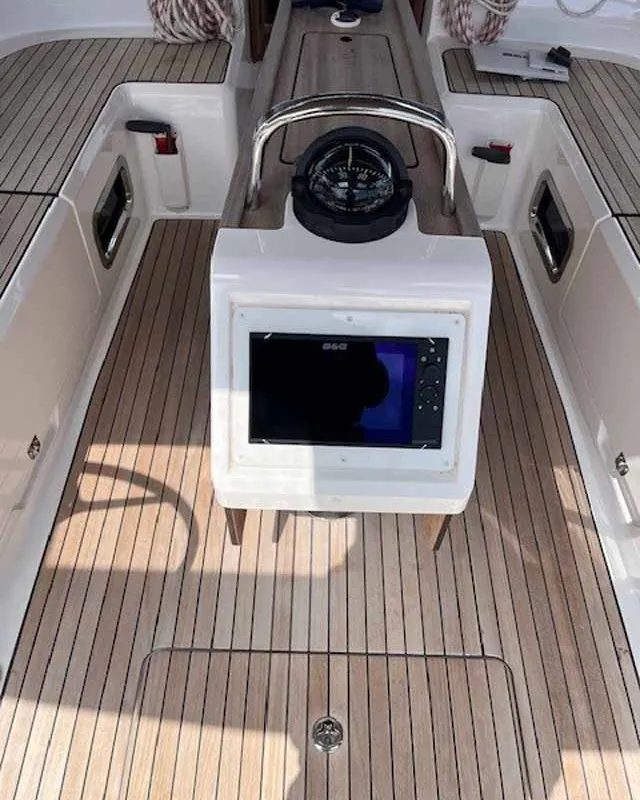 Amarone, a Bavaria Cruiser 46 sailboat at Portoferraio, Italy