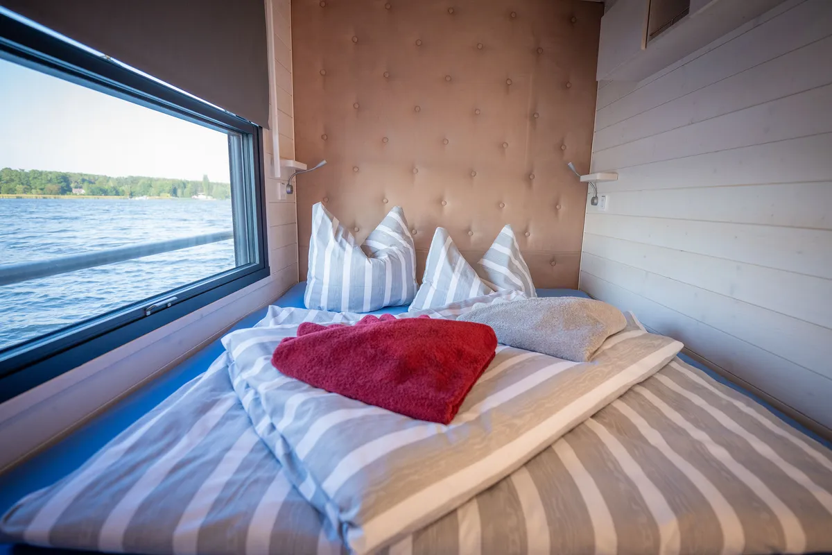 Cabin on Emsel, a Woma D13 motorboat at Fürstenberg/Havel, Germany