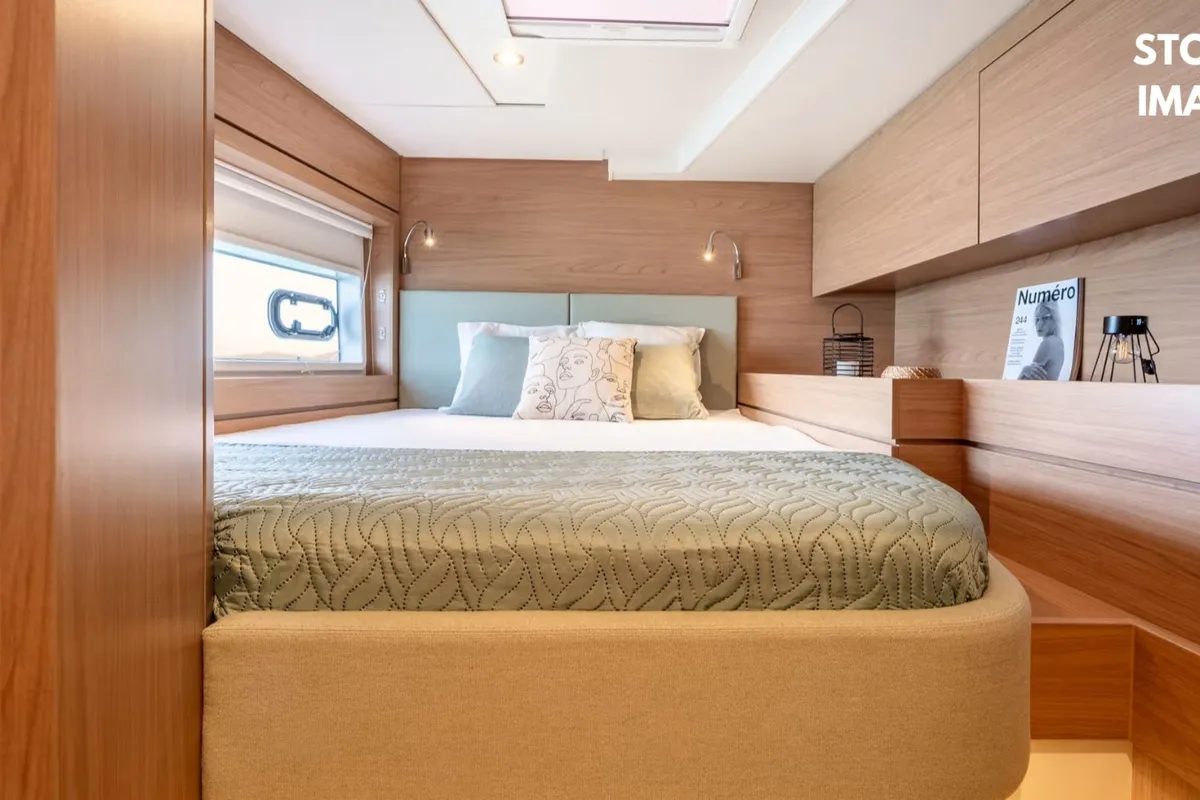 Cabin on Zen - A/C, Generator, Water maker, a Bali 4.6 catamaran at Cannigione, Italy