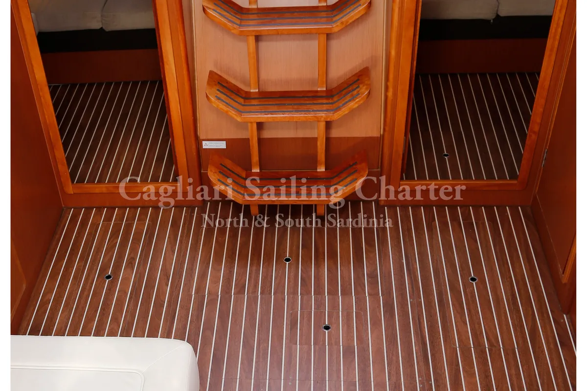 Salon of Pan di Zucchero, a Bavaria Cruiser 51 sailboat at Alghero, Italy
