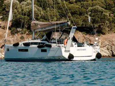 Artemis