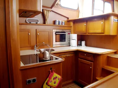 Galley of De Drait Classicline 1300, a motorboat at Woudsend, Netherlands