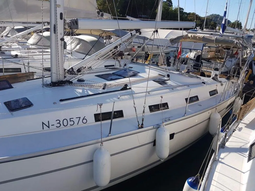 Exterior view of Lola, a Bavaria Cruiser 40 sailboat at Volos Municipality, Greece
