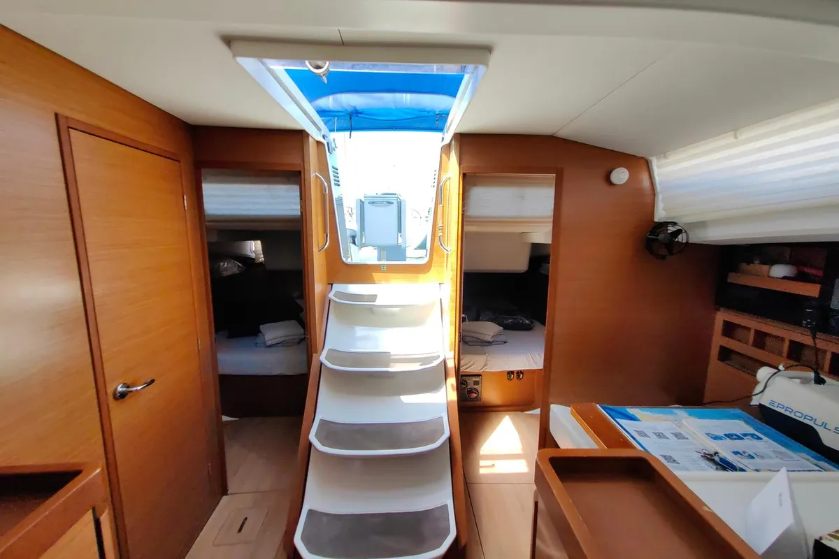 Salon of Milky Way, a Jeanneau Sun Odyssey 440 sailboat at Grad Pula, Croatia