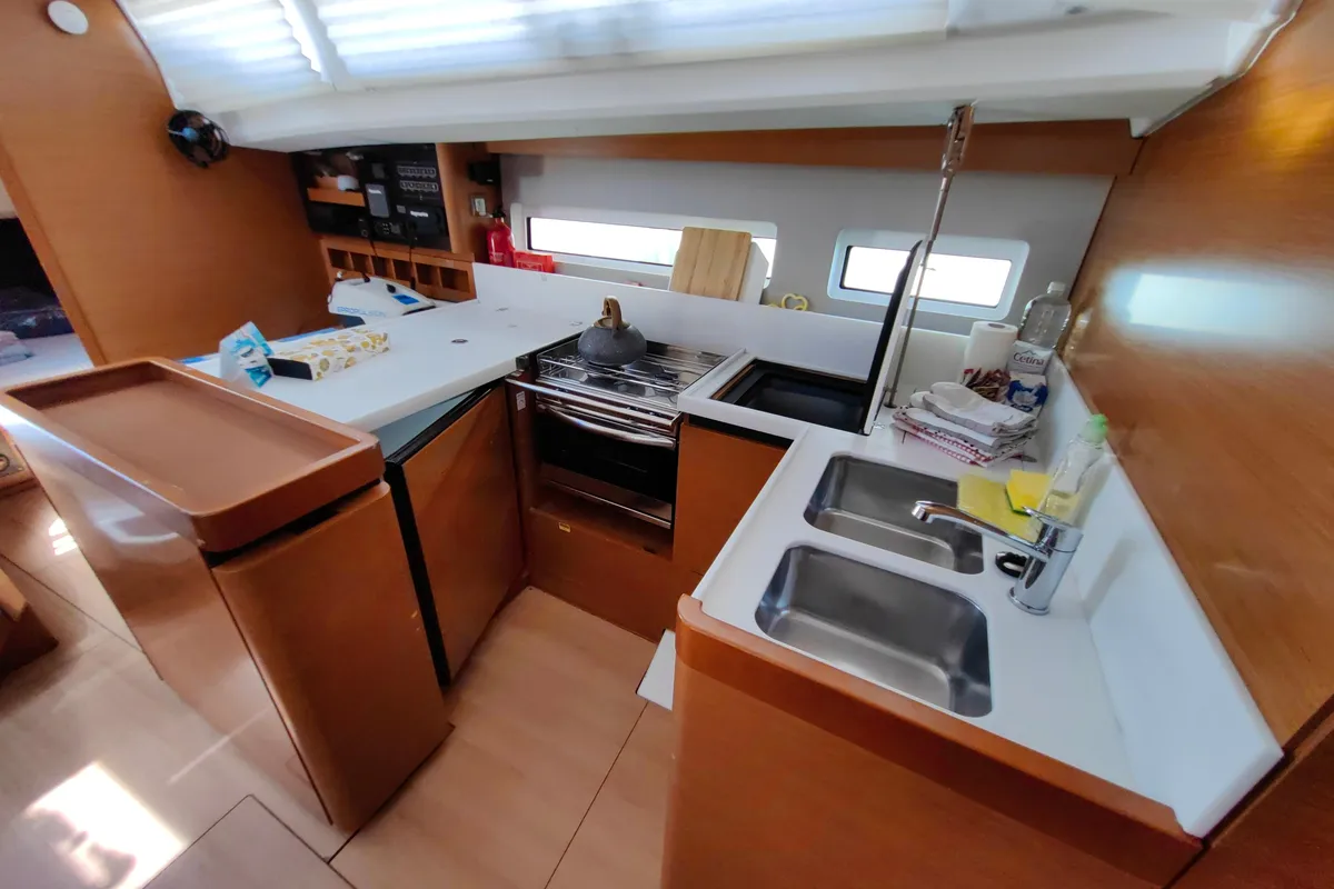 Galley of Milky Way, a Jeanneau Sun Odyssey 440 sailboat at Grad Pula, Croatia