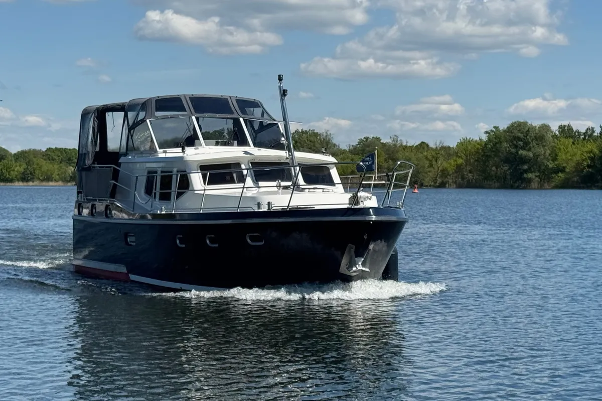 Exterior view of Drait 88, a De Drait Advantage 38 motorboat at Drachten, Netherlands