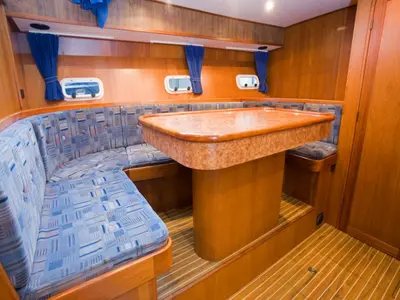 Salon of De Drait Renal 50, a motorboat at Drachten, Netherlands