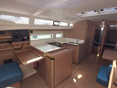 Galley of Aquilante, a Jeanneau Sun Odyssey 440 sailboat at Rosignano Solvay, Italy