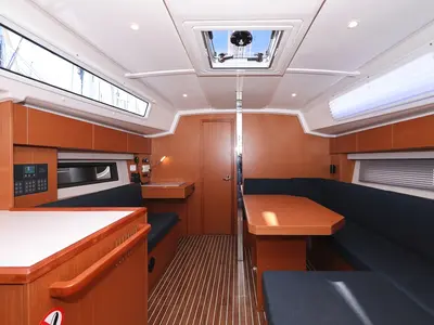 Salon of SeaTime, a Bavaria C42 sailboat at Pirovac, Croatia