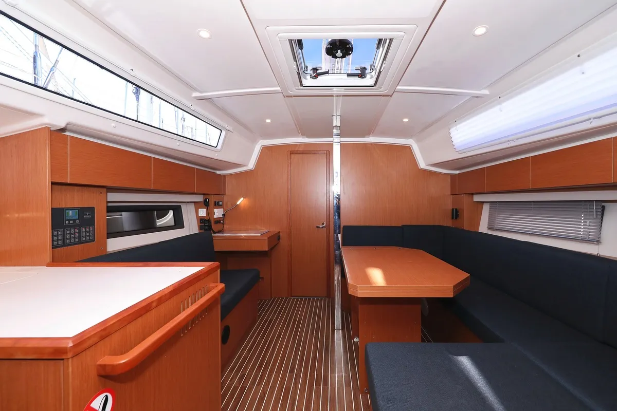 Salon of SeaTime, a Bavaria C42 sailboat at Pirovac, Croatia