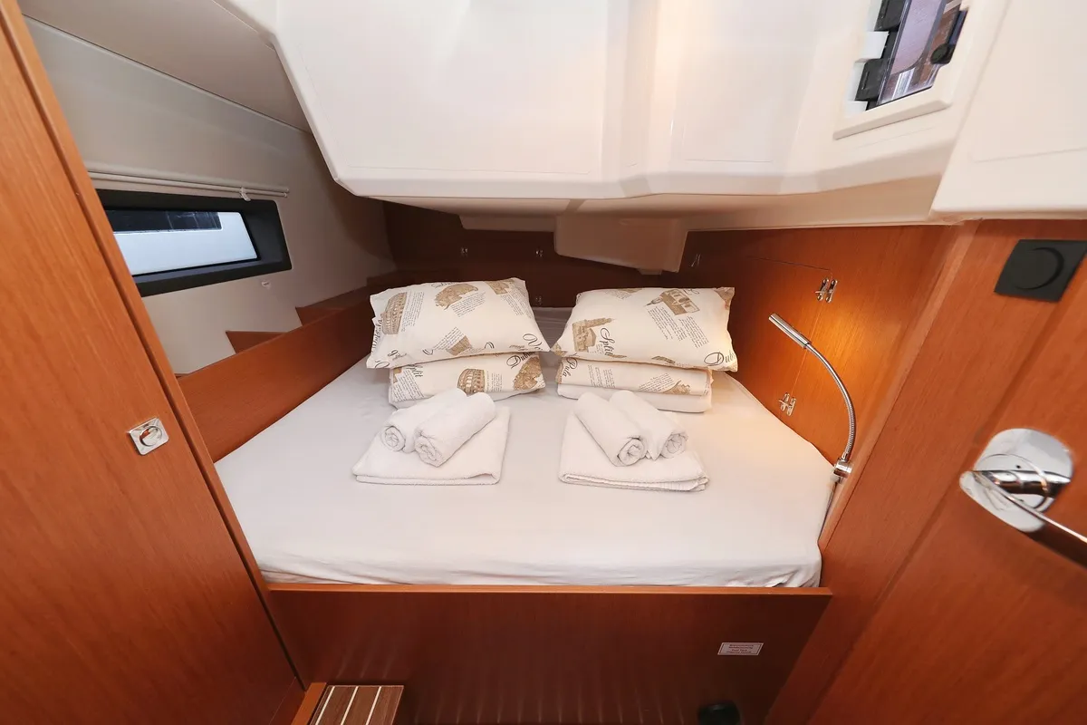 Cabin on SeaTime, a Bavaria C42 sailboat at Pirovac, Croatia