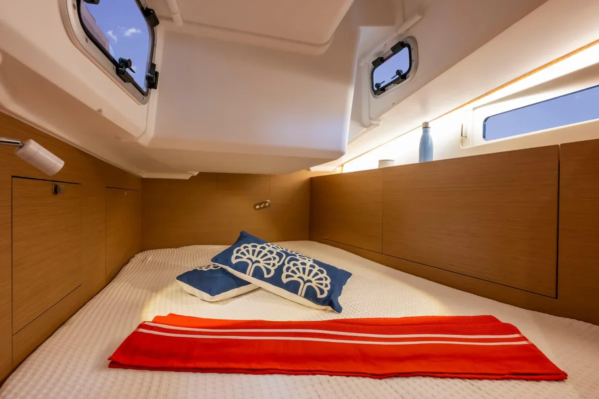 Cabin on Starlet, a Jeanneau Sun Odyssey 415 sailboat at Kontokali, Greece