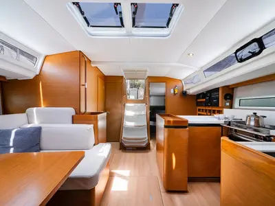 Salon of Amorgos, a Jeanneau Sun Odyssey 440 sailboat at Lavreotiki Municipal Unit, Greece