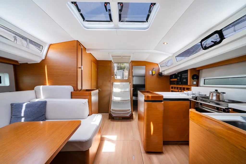 Salon of Amorgos, a Jeanneau Sun Odyssey 440 sailboat at Lavreotiki Municipal Unit, Greece