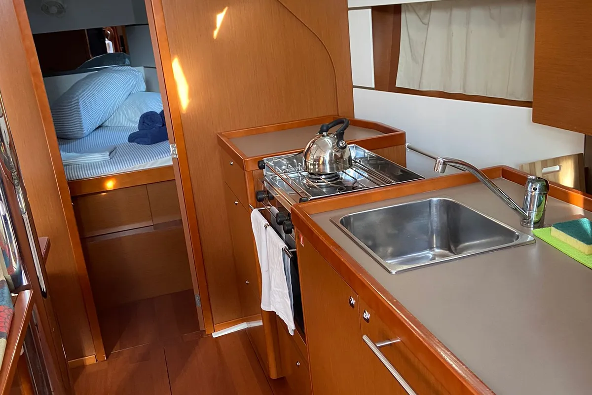 Galley of Caroline, a Beneteau Oceanis 38 sailboat at Procida, Italy