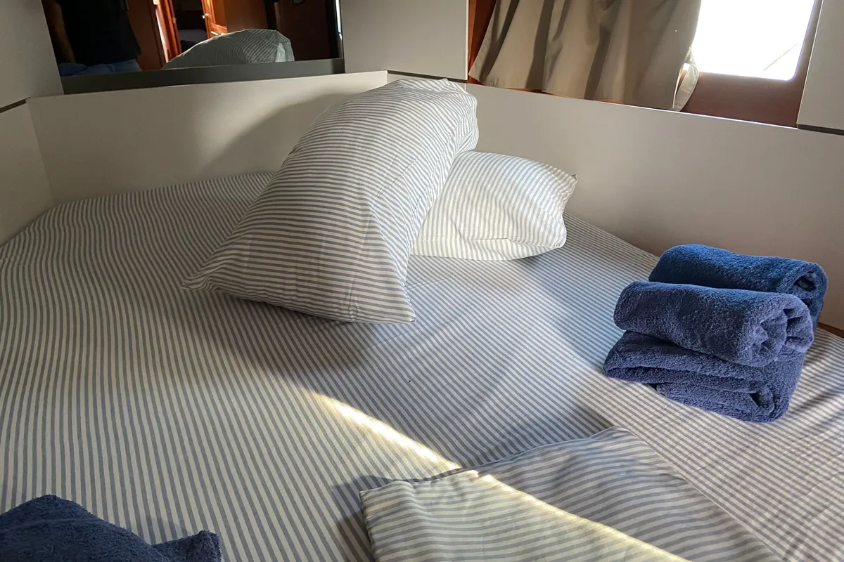 Cabin on Caroline, a Beneteau Oceanis 38 sailboat at Procida, Italy