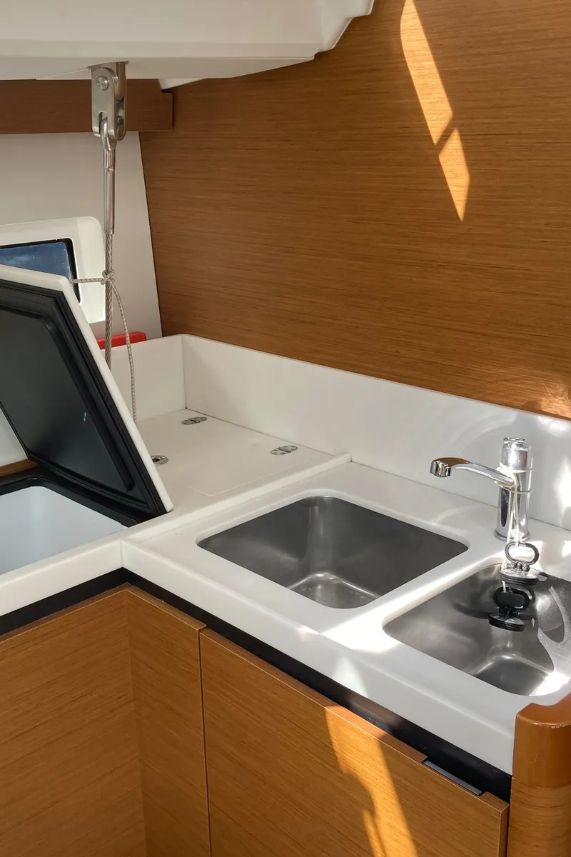 Galley of STAR V, a Jeanneau Sun Odyssey 440 sailboat at Alameda, United States