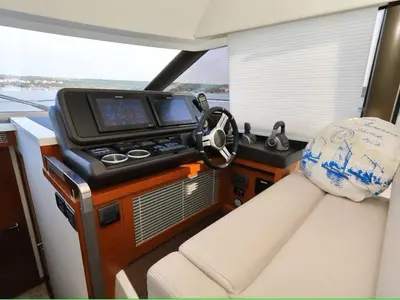 Cockpit of Medusa, a Jeanneau Prestige 520 Flybridge motor yacht at Split, Croatia
