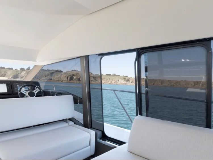 Salon of Medusa, a Jeanneau Prestige 520 Flybridge motor yacht at Split, Croatia