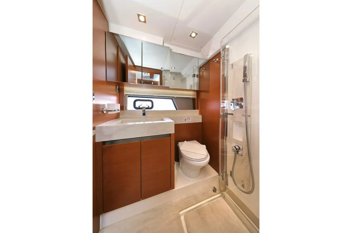 Cabin on Medusa, a Jeanneau Prestige 520 Flybridge motor yacht at Split, Croatia