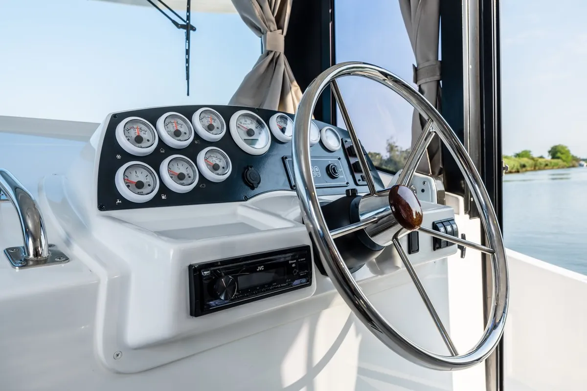 69, a Delphia Yachts Poseidon 45 motor yacht at Casier, Italy