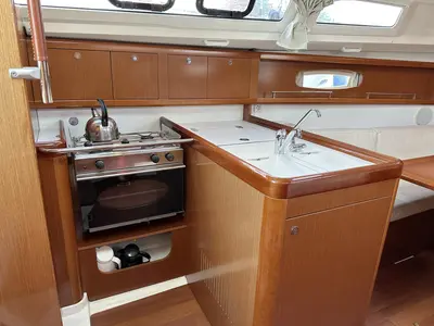 Galley of Mambo, a Beneteau Oceanis 31 sailboat at Heiligenhafen, Germany