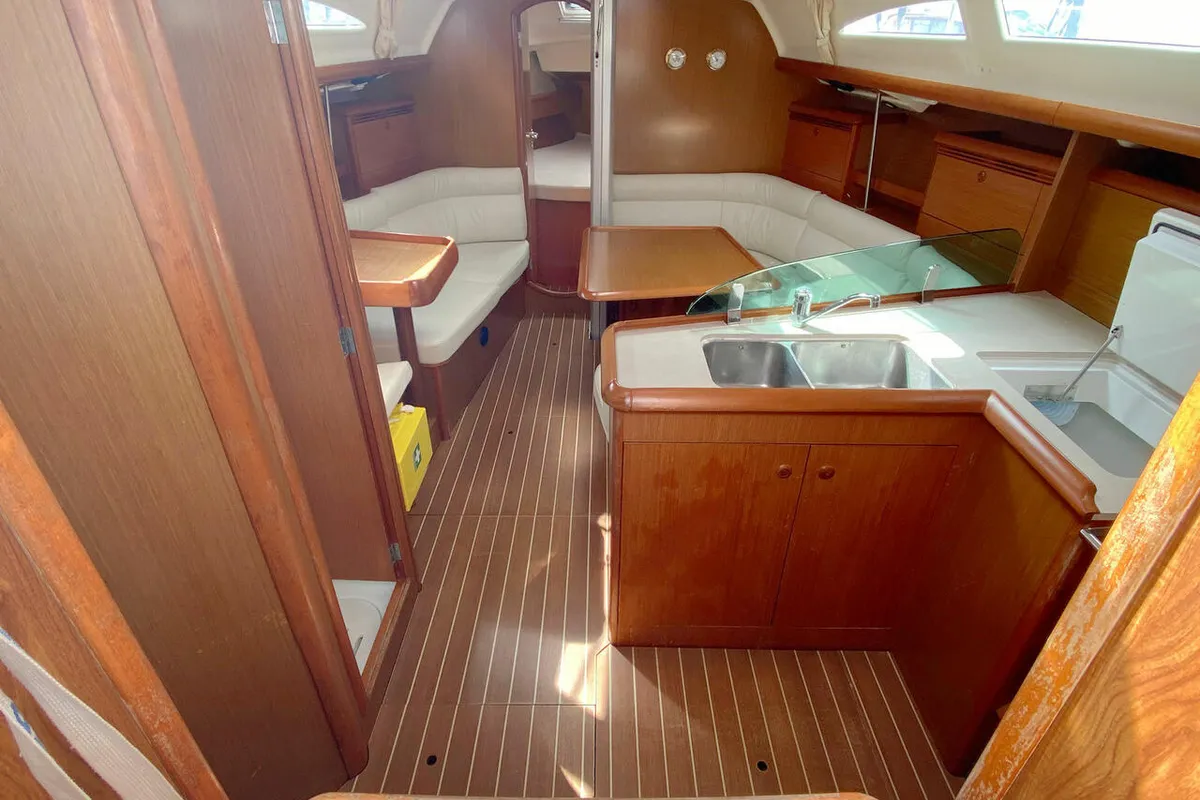 Salon of Nivius, a Jeanneau Sun Fast 37 sailboat at Flensburg, Germany