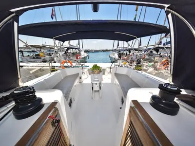 Cockpit of Papalina, a Beneteau Cyclades 50.5 sailboat at Općina Sukošan, Croatia