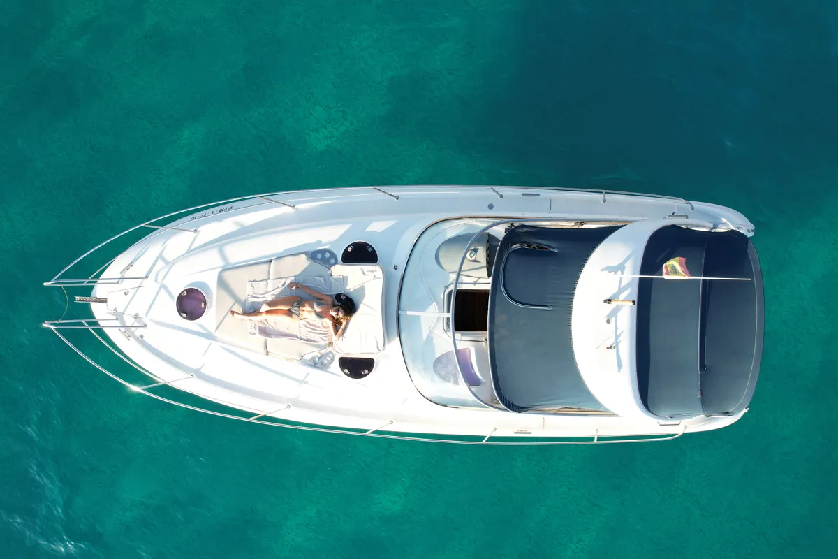 Cockpit of Barlovento Segundo, a Bavaria Sport 35 motorboat at Palma de Mallorca, Spain