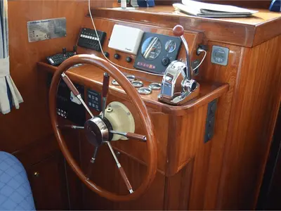 Cockpit of Tessa, a De Drait Monty Bank Trawler 9.5 motorboat at Woudsend, Netherlands