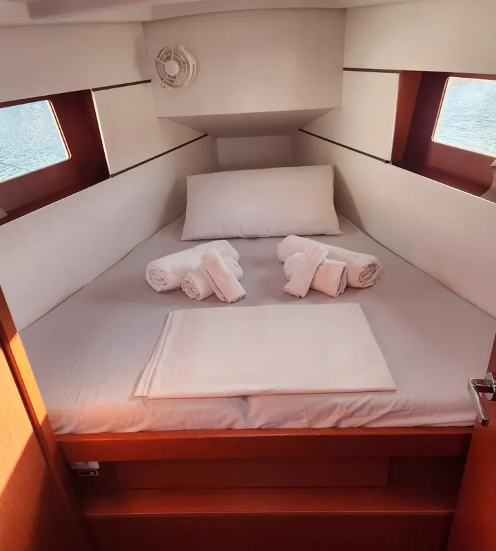 Cabin on Beghe, a Beneteau Oceanis 35.1 sailboat at Cannigione, Italy