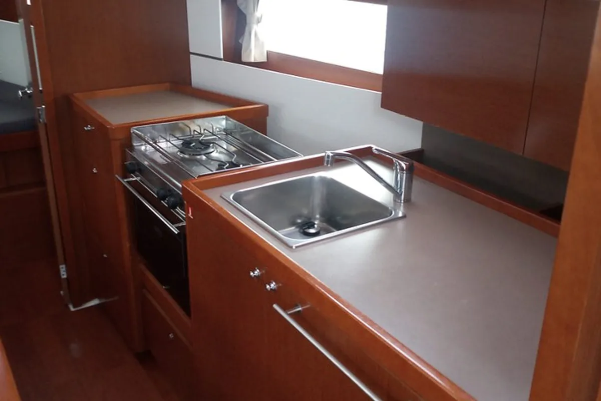 Galley of Beghe, a Beneteau Oceanis 35.1 sailboat at Cannigione, Italy
