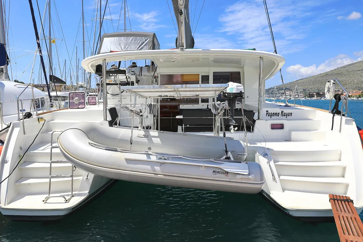 Exterior view of Pagomo nayan, a Lagoon 400 catamaran at Grad Trogir, Croatia